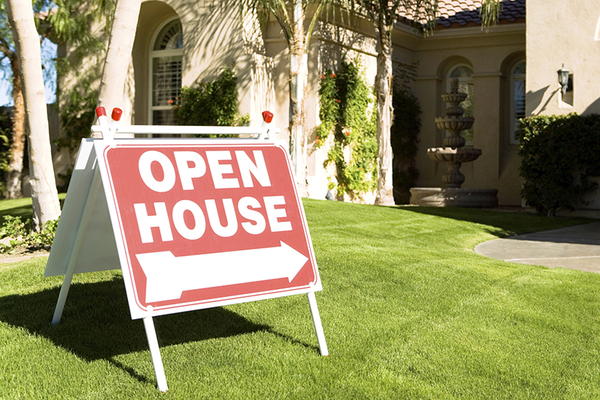 PLANNING A SUCCESSFUL OPEN HOUSE