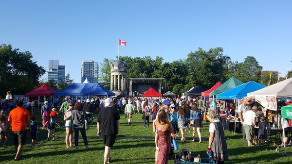 SUMMER FUN IN VICTORIA PARK!