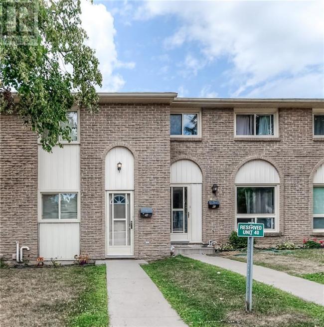 40 165 GREEN VALLEY Drive, Kitchener, Ontario For Sale in Kitchener