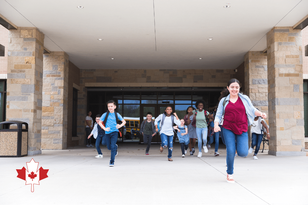 Survival Guide to Buying and Selling in Waterloo During the School Year