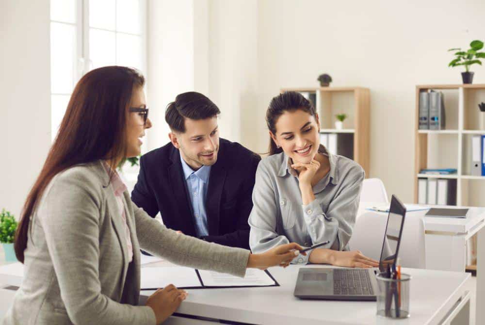 Becoming a Successful Real Estate Agent: Skills and Strategies